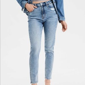 Light Wash Mom Jeans